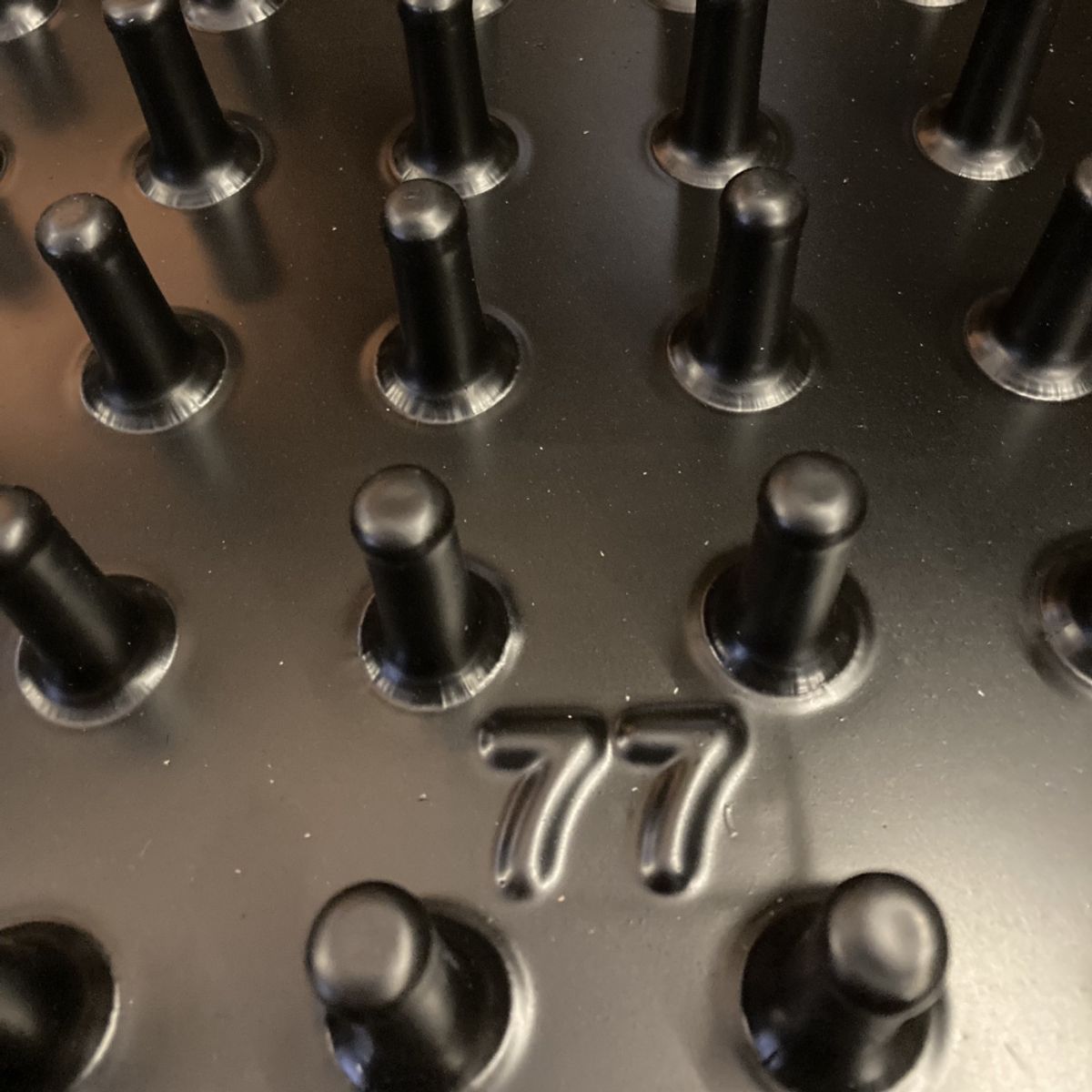 Uttrykker til QP77